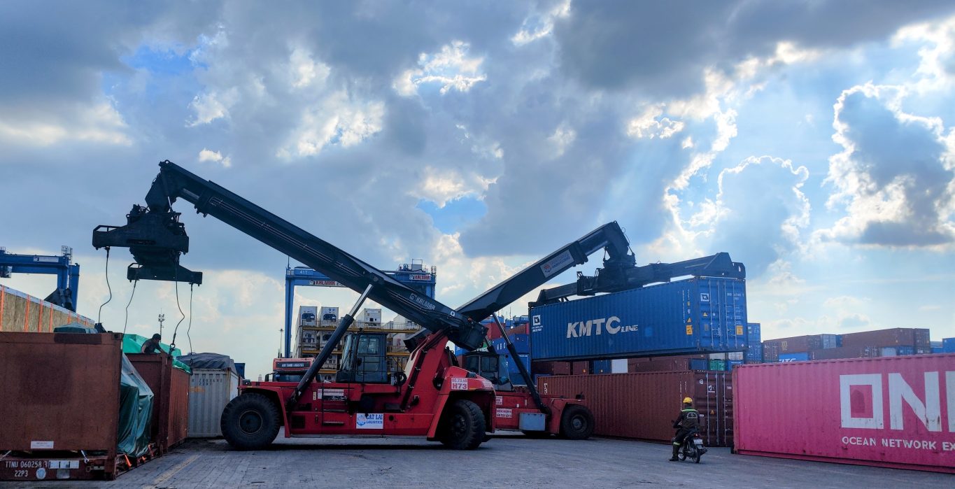 A Reach Stacker is being operated at Tan Cang - Cat Lai Port